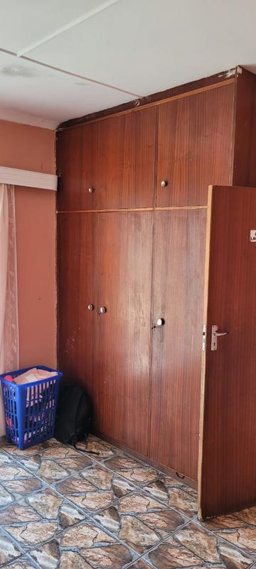 5 Bedroom Property for Sale in Bloemspruit Free State